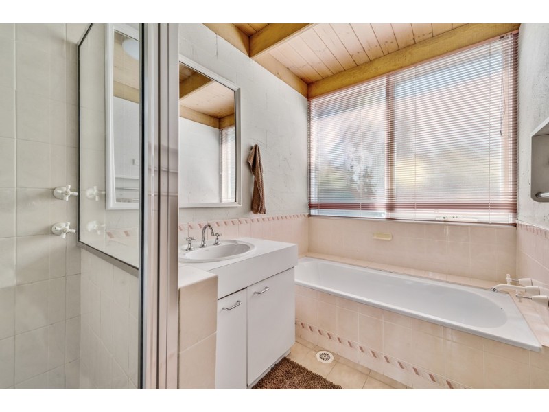 11 Balsillie Crescent, Monash ACT 2904