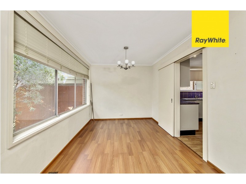 16 Bathurst Place, Macquarie ACT 2614