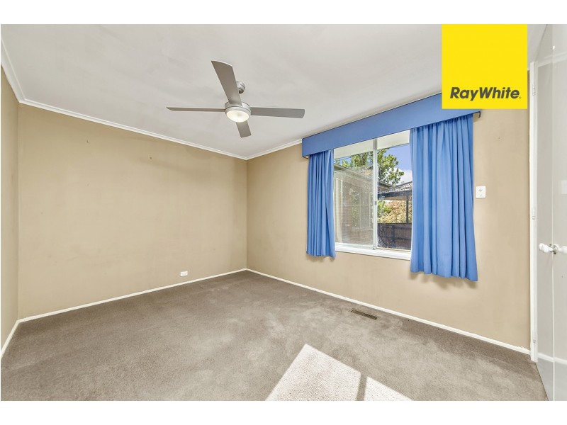 16 Bathurst Place, Macquarie ACT 2614