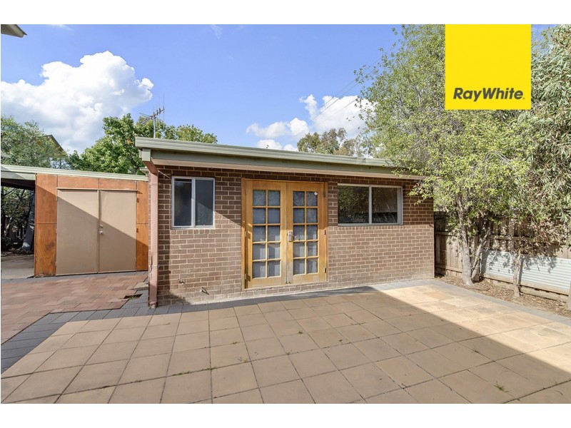 16 Bathurst Place, Macquarie ACT 2614