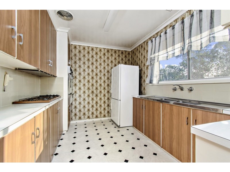 16 Nepean Place, Macquarie ACT 2614