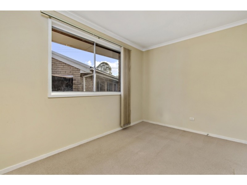 16 Nepean Place, Macquarie ACT 2614