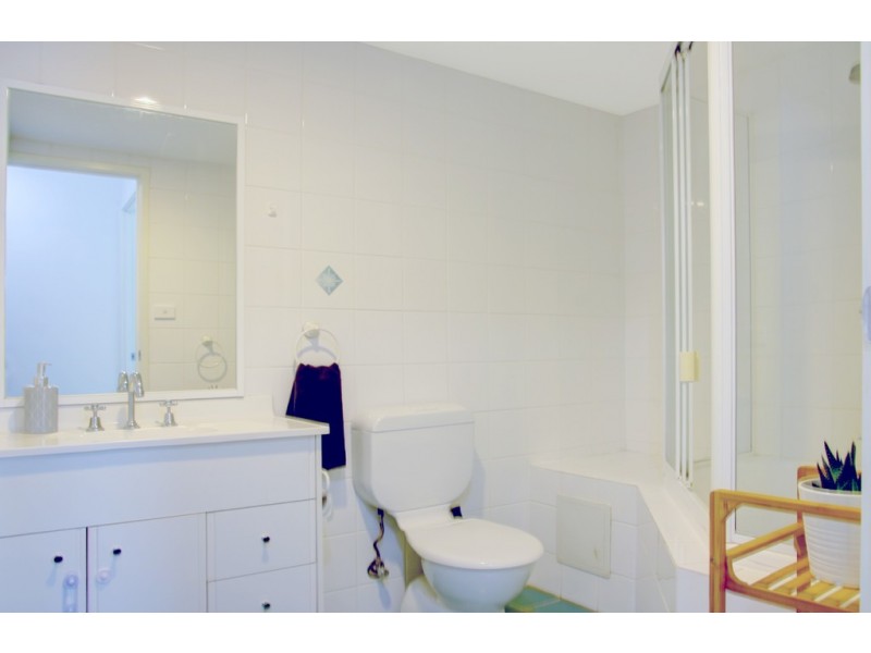 40/60 Henty Street, Braddon ACT 2612