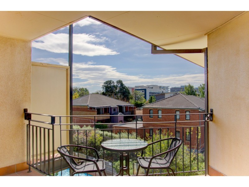 40/60 Henty Street, Braddon ACT 2612