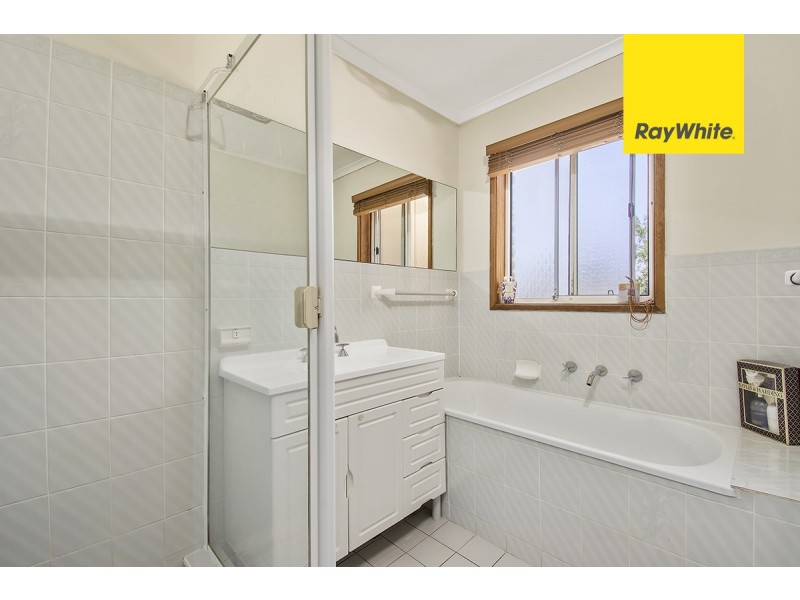 17 Beazley Crescent, Calwell ACT 2905