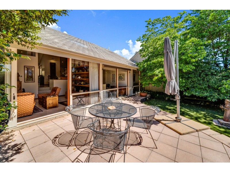 49 Pearson Street, Holder ACT 2611