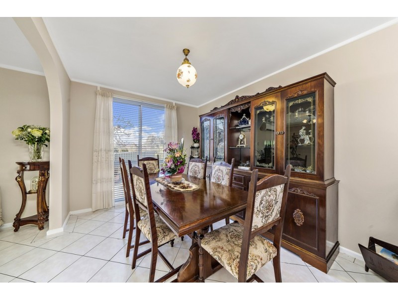 31 Lawrence Close, Macgregor ACT 2615