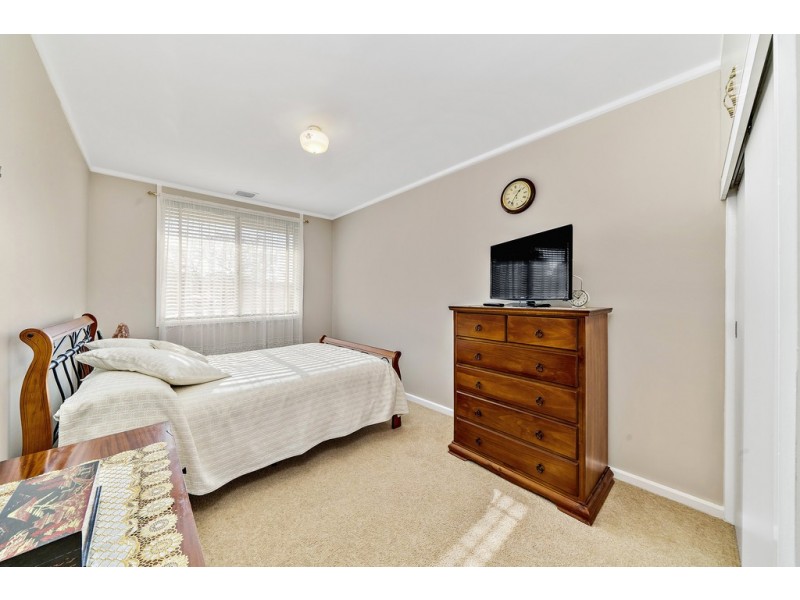 31 Lawrence Close, Macgregor ACT 2615