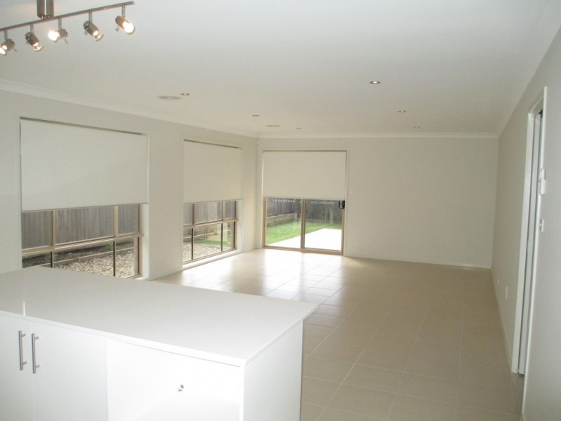 10 Roy Marika Street, Bonner ACT 2914