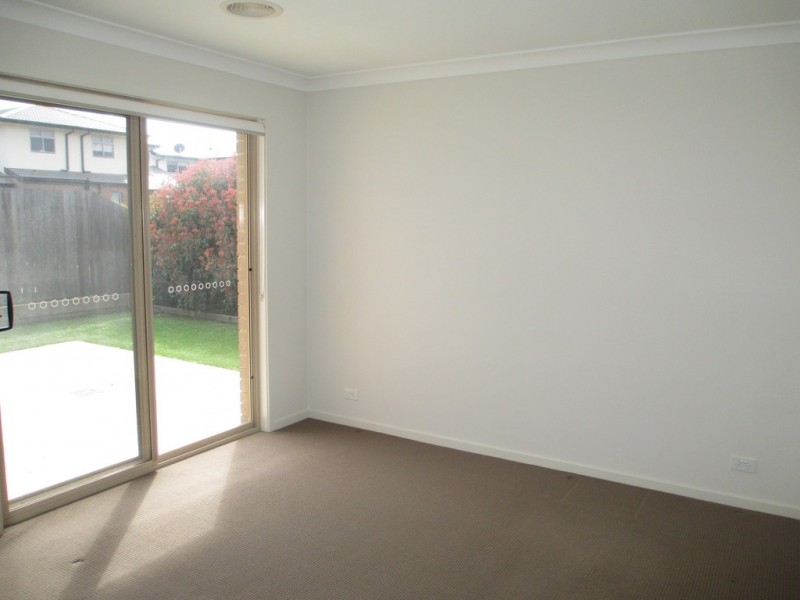 10 Roy Marika Street, Bonner ACT 2914