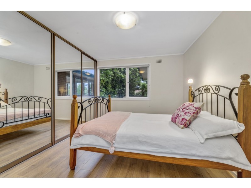 12 Ayers Place, Curtin ACT 2605