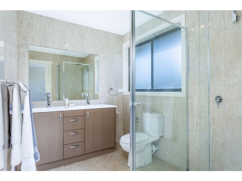 5 Hilda Kincaid Crescent, Macgregor ACT 2615