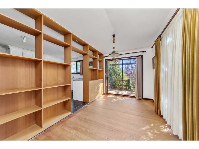 1 Fizelle Place, Weston ACT 2611