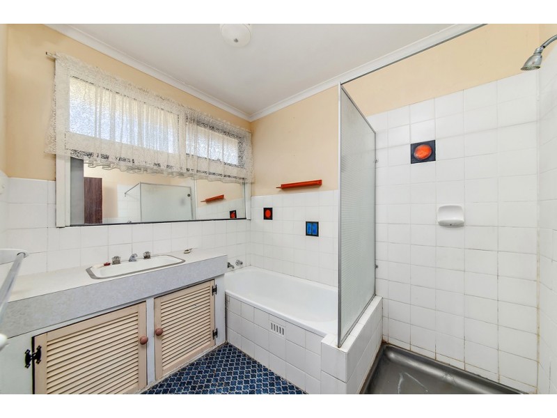 1 Fizelle Place, Weston ACT 2611