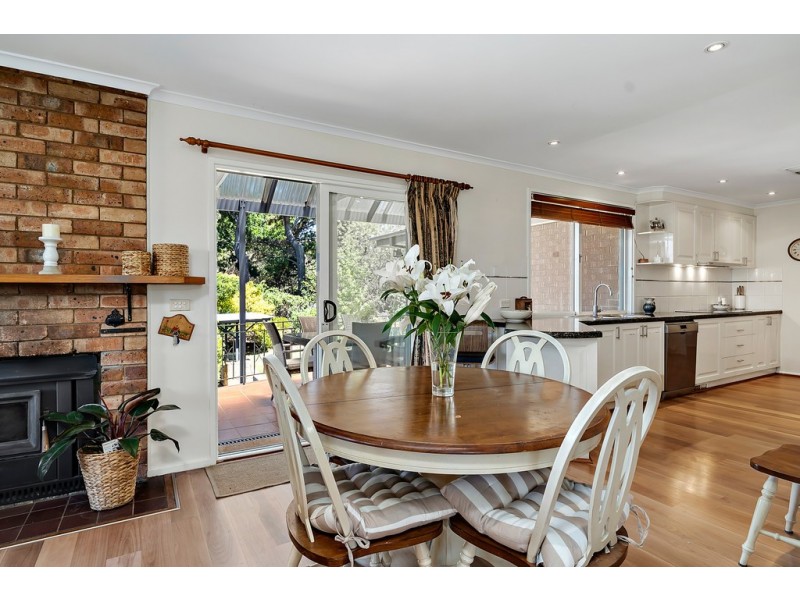 25 McLachlan Crescent, Weetangera ACT 2614