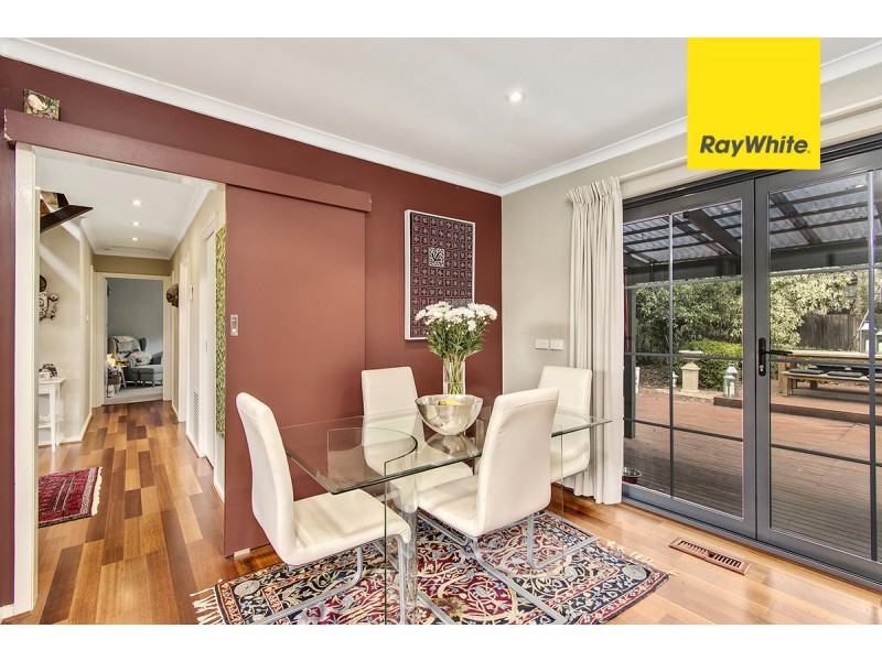 1 Elmslie Place, Curtin ACT 2605