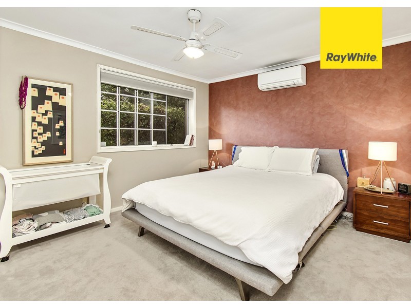 1 Elmslie Place, Curtin ACT 2605