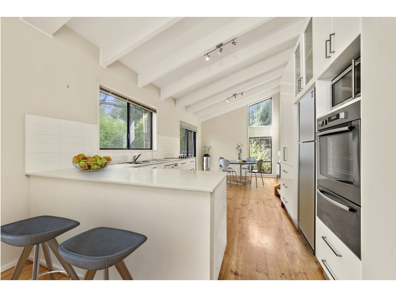 220 Bugden Avenue, Fadden ACT 2904