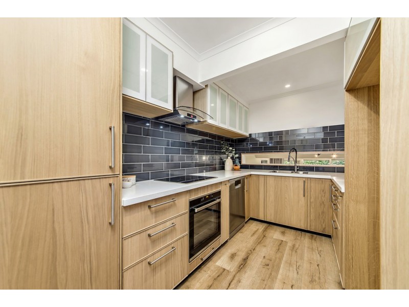 19 English Court, Phillip ACT 2606