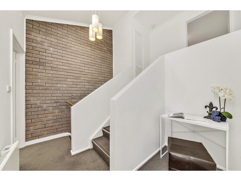19 English Court, Phillip ACT 2606