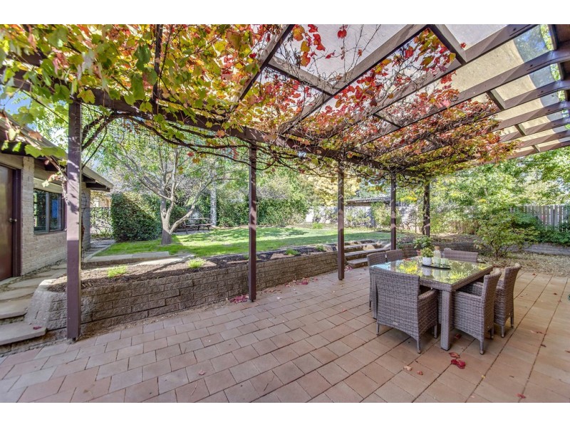 31 Bambridge Street, Weetangera ACT 2614