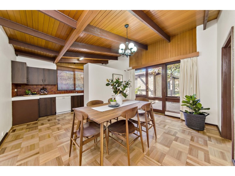 31 Bambridge Street, Weetangera ACT 2614