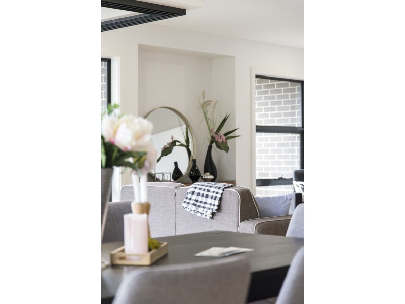 43 Gillespie Street, Weetangera ACT 2614
