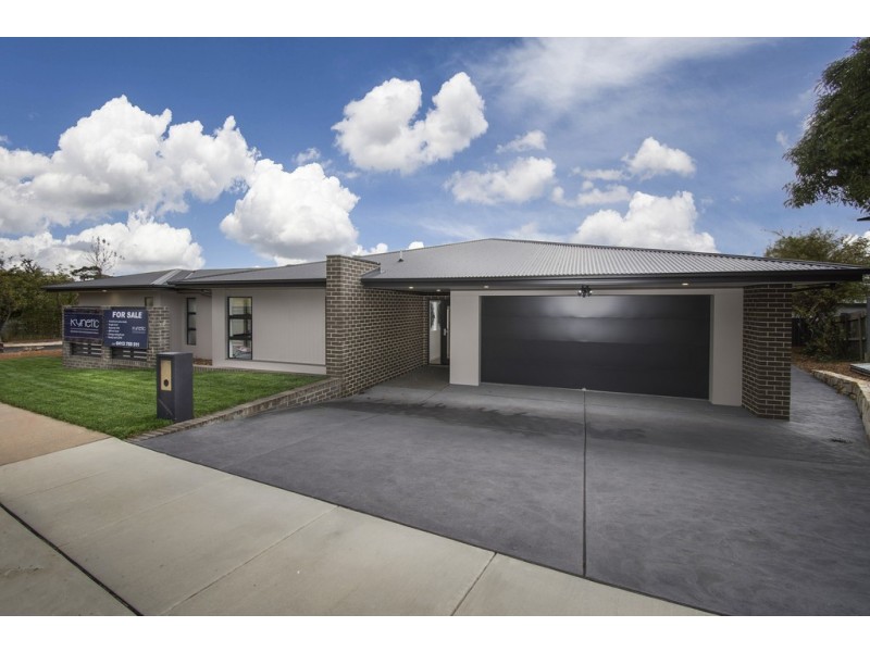 43 Gillespie Street, Weetangera ACT 2614