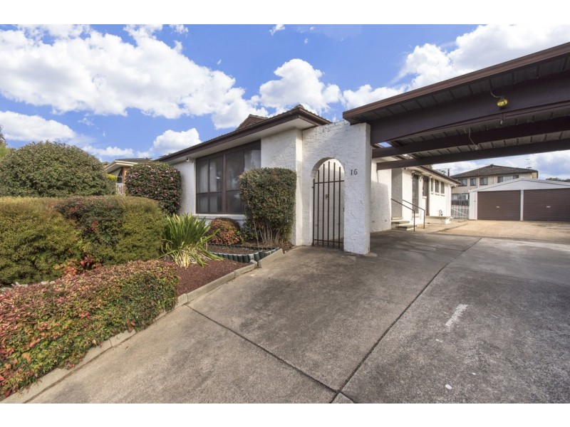 16 Maranoa Street, Kaleen ACT 2617
