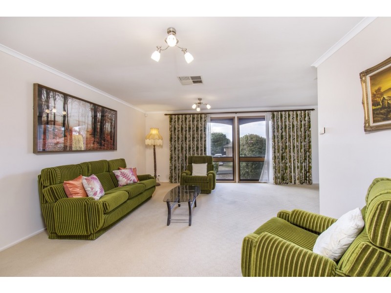 16 Maranoa Street, Kaleen ACT 2617