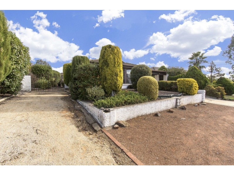 16 Maranoa Street, Kaleen ACT 2617