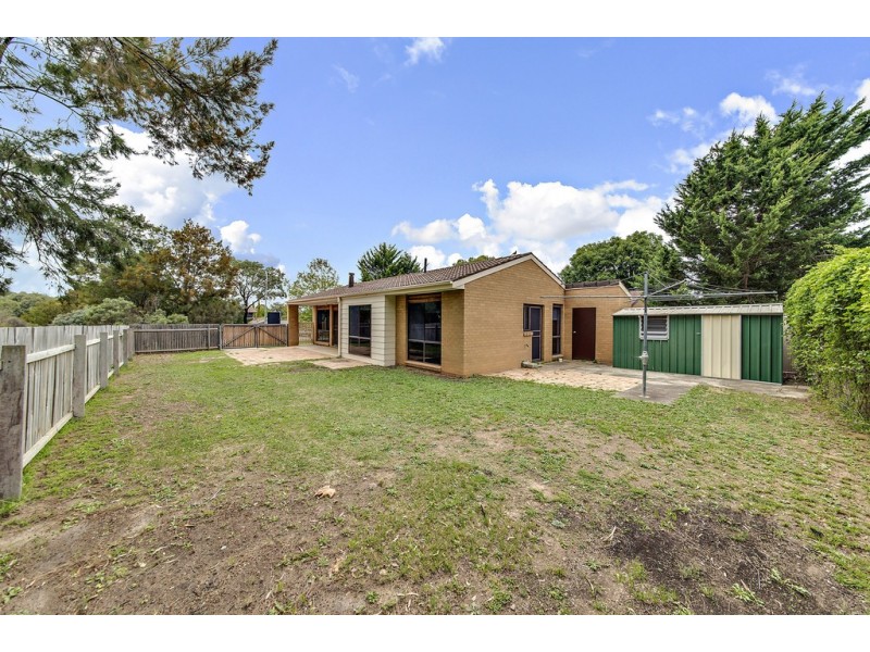 7 Book Place, Latham ACT 2615