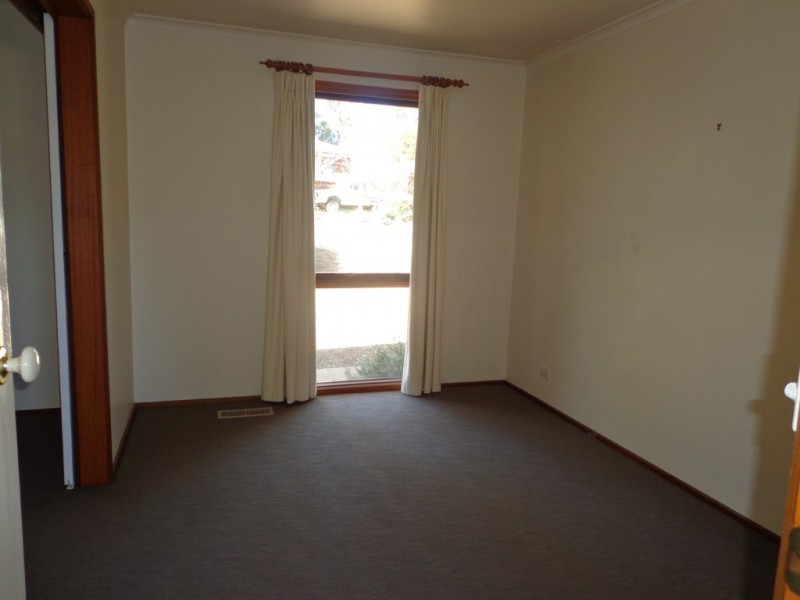 3 Hirst Place, Giralang ACT 2617