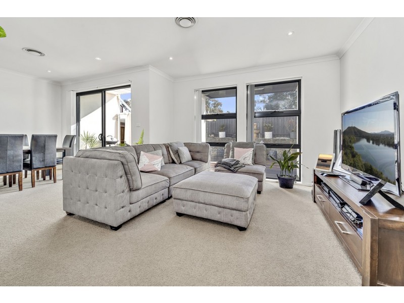 6/10 Helpmann Street, Bonython ACT 2905