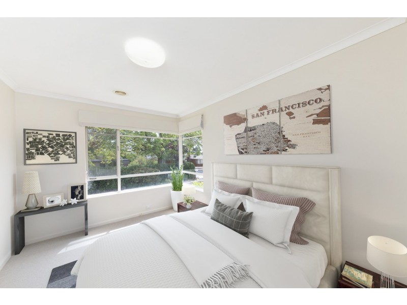 99 Morgan Crescent, Curtin ACT 2605