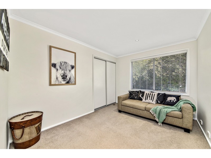 1 Lloyd Pl, Kambah ACT 2902