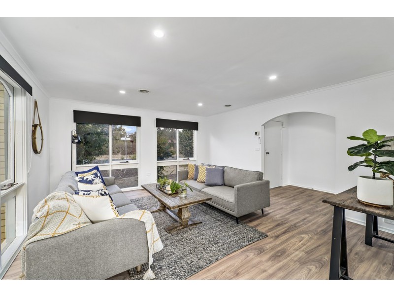 90 Diamantina Crescent, Kaleen ACT 2617