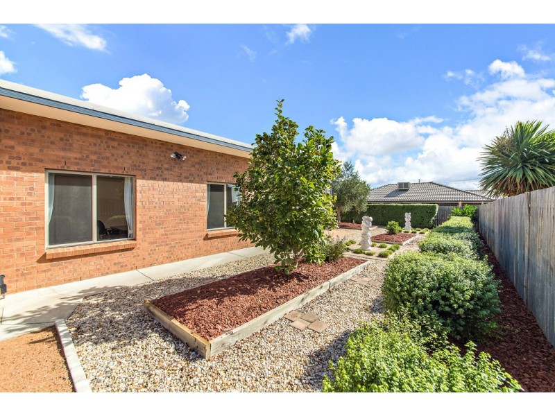 19 Heighway Street, Macgregor ACT 2615