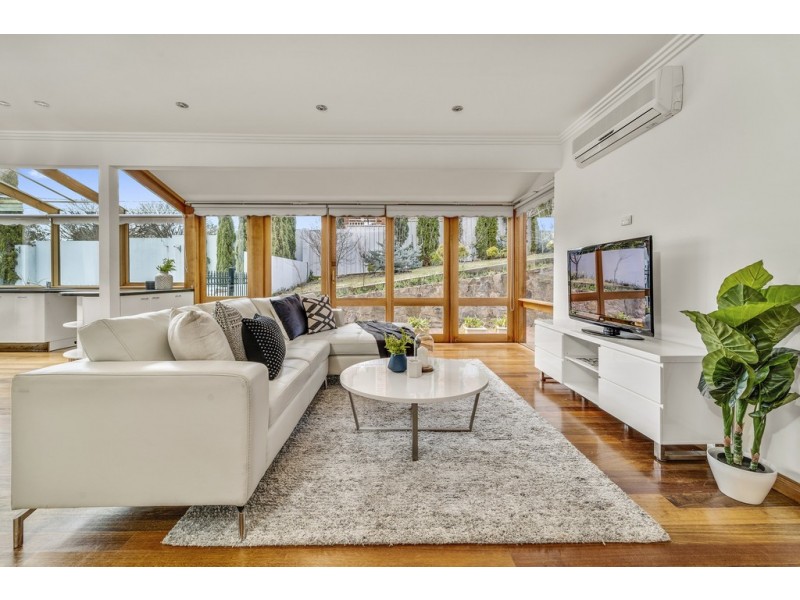56 William Wilkins Crescent, Isaacs ACT 2607