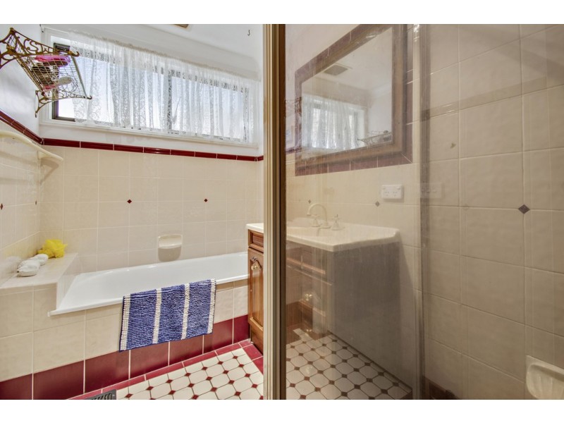 17 Barber Crescent, Flynn ACT 2615