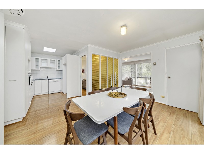 7 Macfarlan Place, Latham ACT 2615