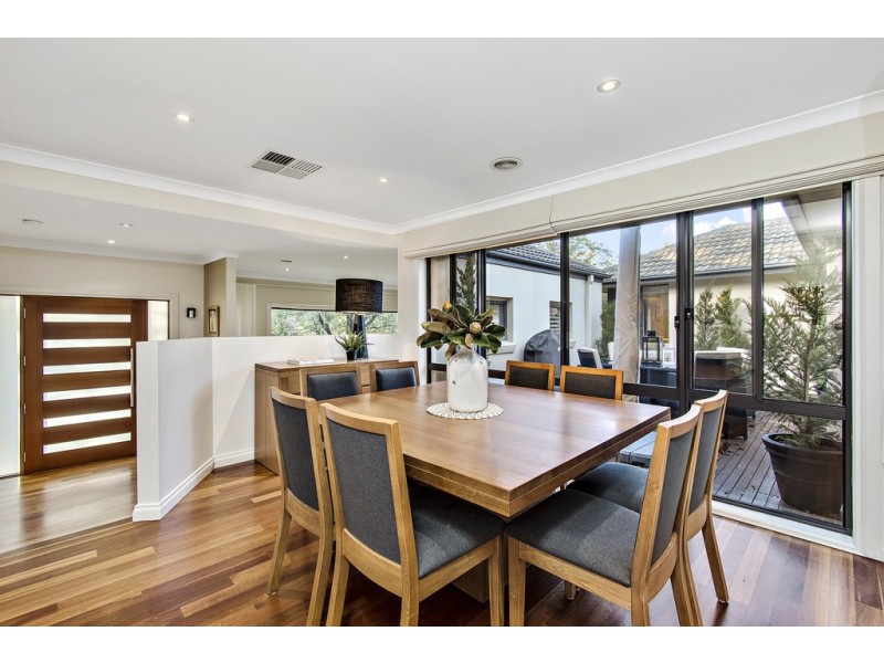 16 Goble Street, Hughes ACT 2605