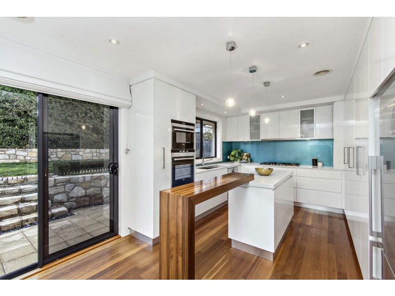 16 Goble Street, Hughes ACT 2605