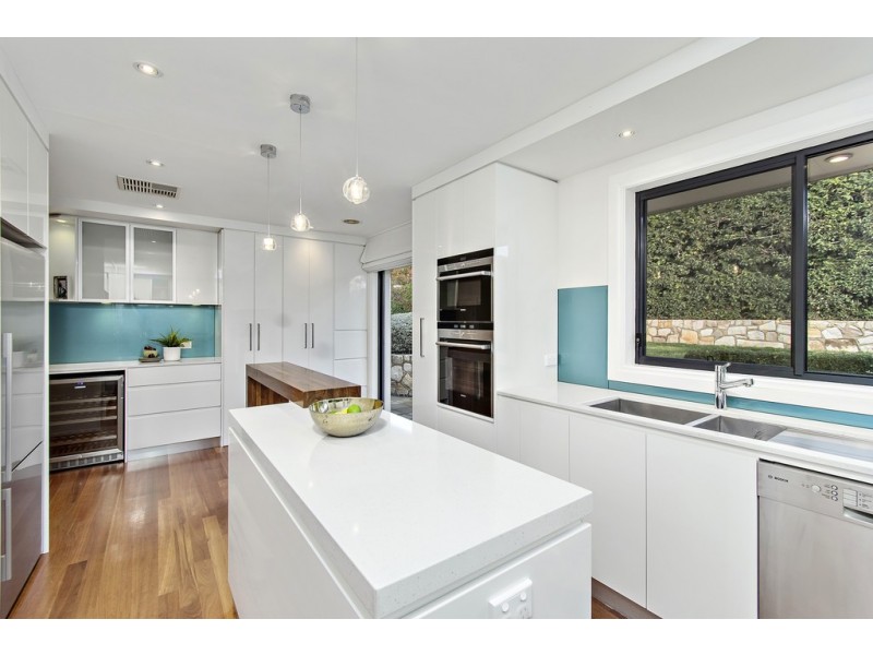 16 Goble Street, Hughes ACT 2605