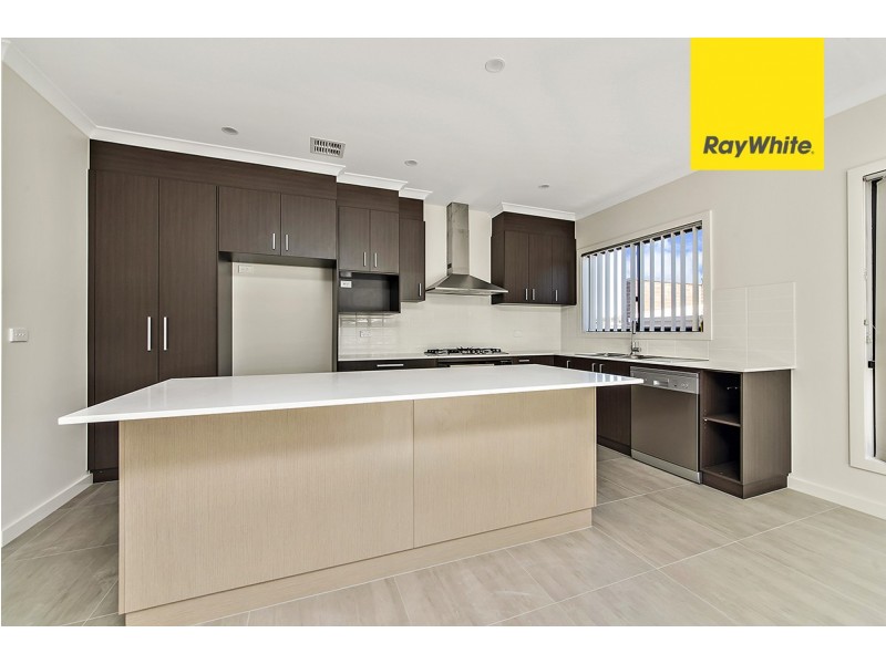 33 Anakie Court, Ngunnawal ACT 2913