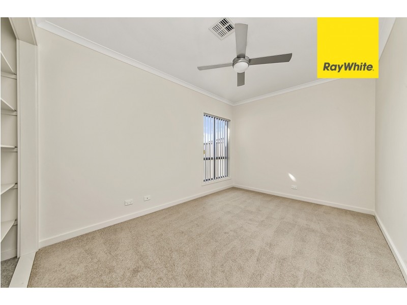 33 Anakie Court, Ngunnawal ACT 2913