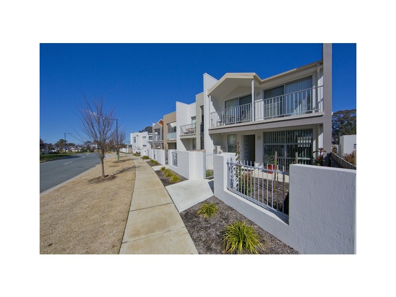 33 Tom Nicholas Crescent, Forde ACT 2914