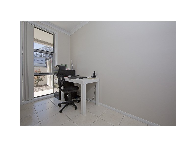 33 Tom Nicholas Crescent, Forde ACT 2914