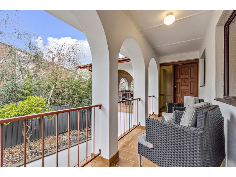 5 Haverfield Place, Mckellar ACT 2617