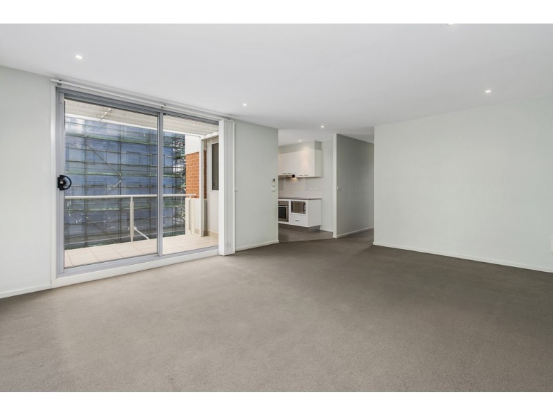 90/10 Hinder Street, Gungahlin ACT 2912